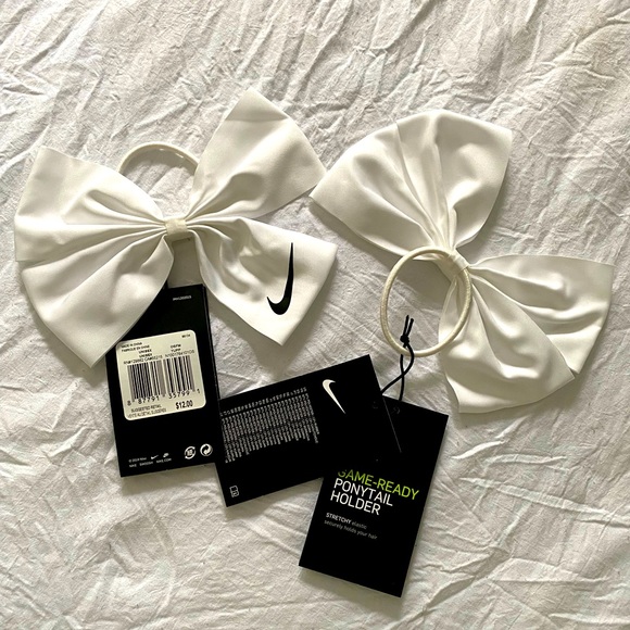 Nike Accessories - NWT 2 Nike Game Day Ready bow ponytail holder